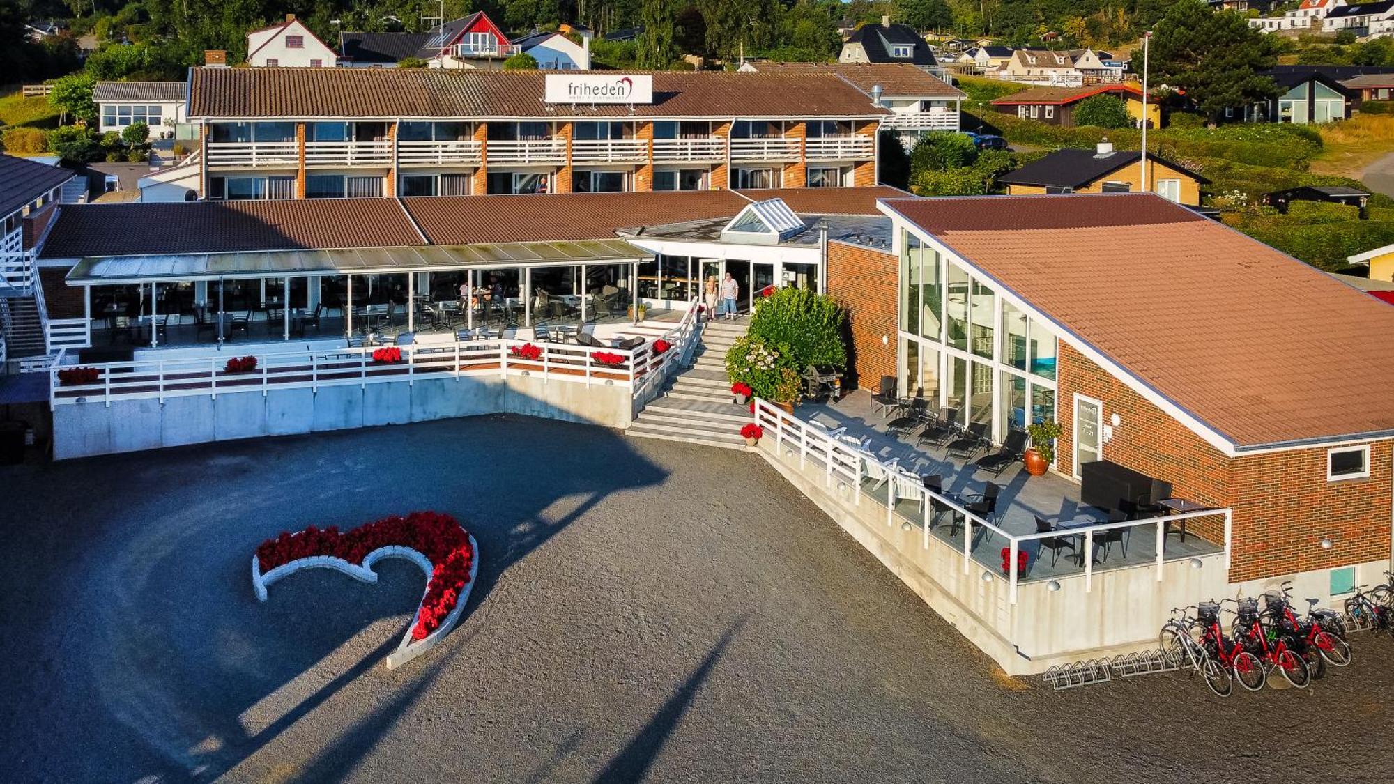 Hotel Friheden Allinge-Sandvig Exterior photo